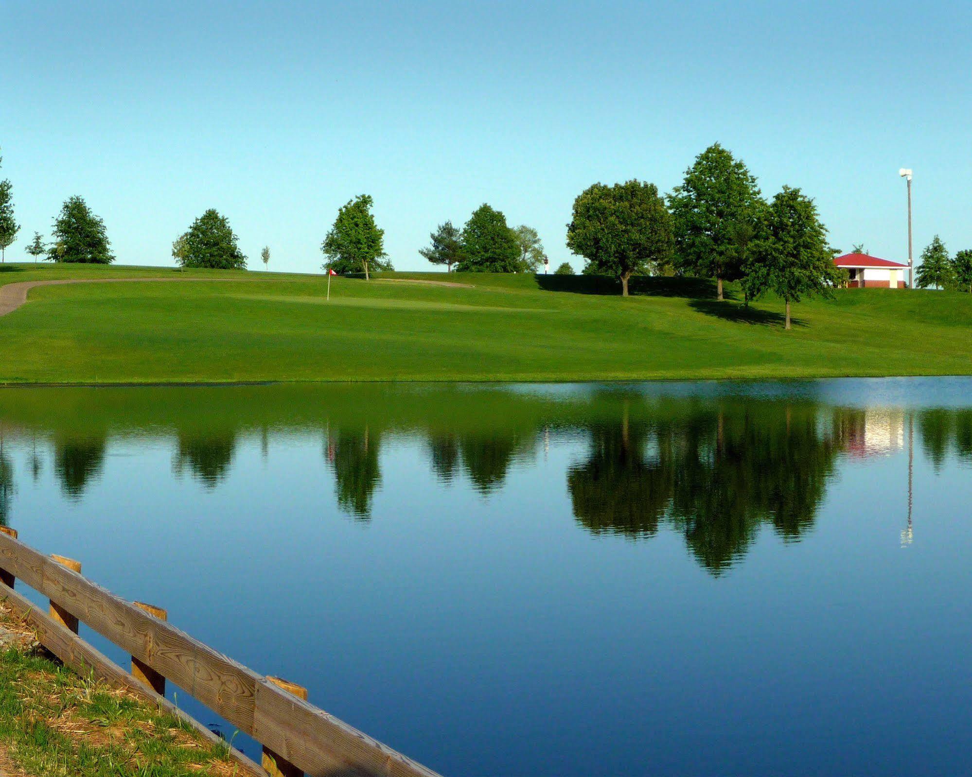 Bright Leaf Golf Resort Harrodsburg Esterno foto