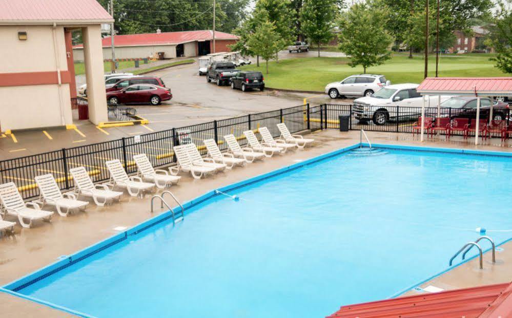 Bright Leaf Golf Resort Harrodsburg Esterno foto